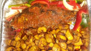 Stewed fish and fried plantain